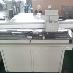 電腦打樣機，紙盒割樣機設備